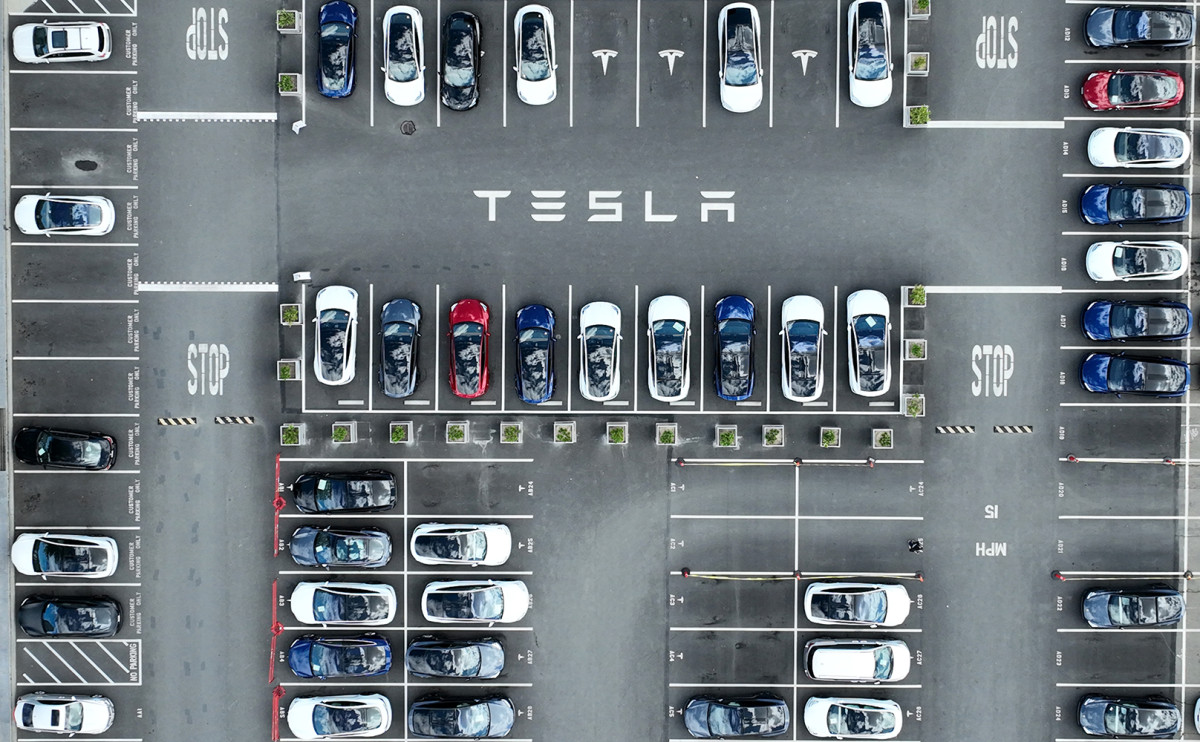 Tesla приостановила планы по продаже электромобилей в Индии
