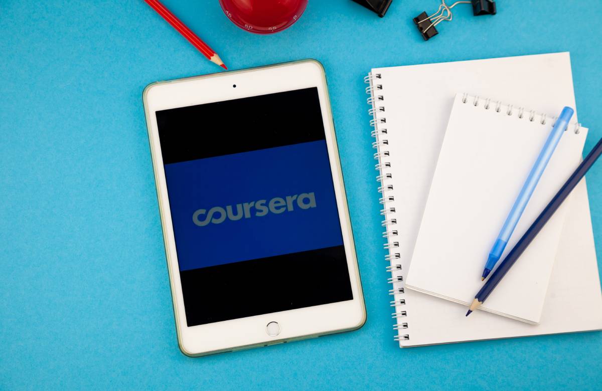 Образовательная платформа Coursera прекратила свою работу в России