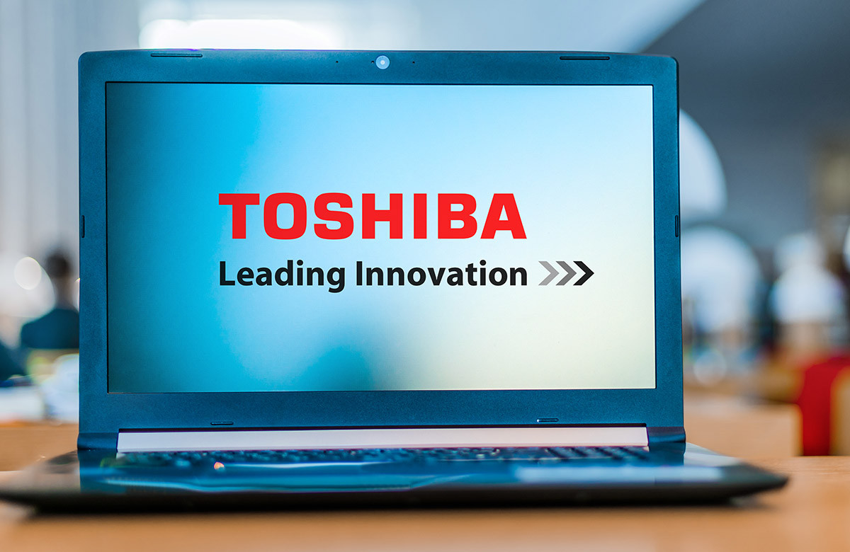 Toshiba обсуждает стратегию поглощения с потенциальными инвесторами