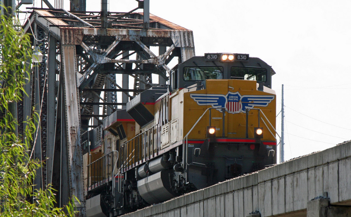 Как акционеры американских железнодорожников заработали миллиард долларов