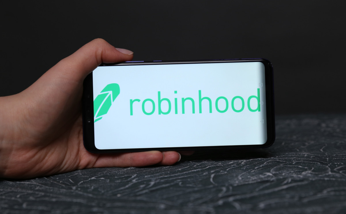 Robinhood заплатит $65 млн штрафа. Он связан с продажей биржевых заявок