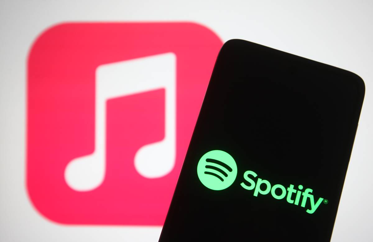 Акции Spotify выросли на 7%. Apple разрешила платить в обход App Store
