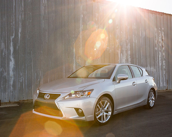 Фото: Lexus