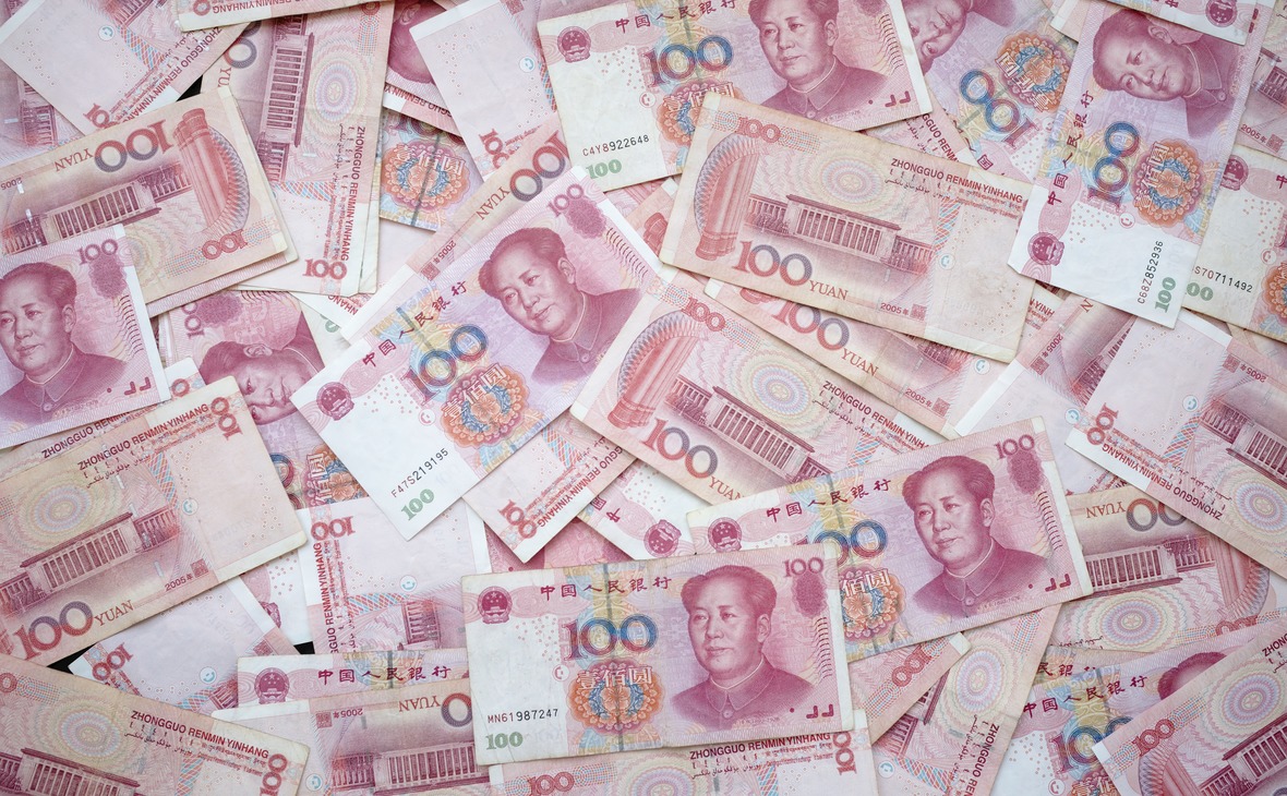 Валютный курс против пошлин: власти Китая вновь ослабили юань