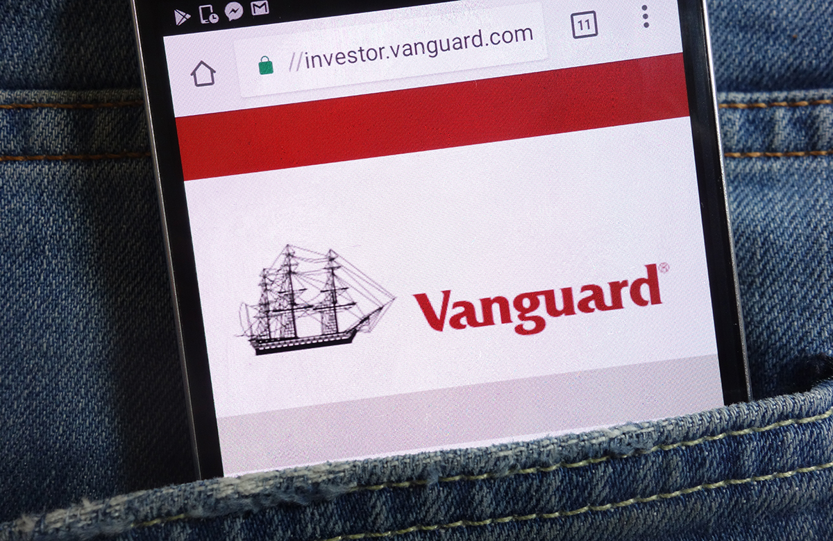 Vanguard вернул себе первое место в мире по объему привлеченных средств