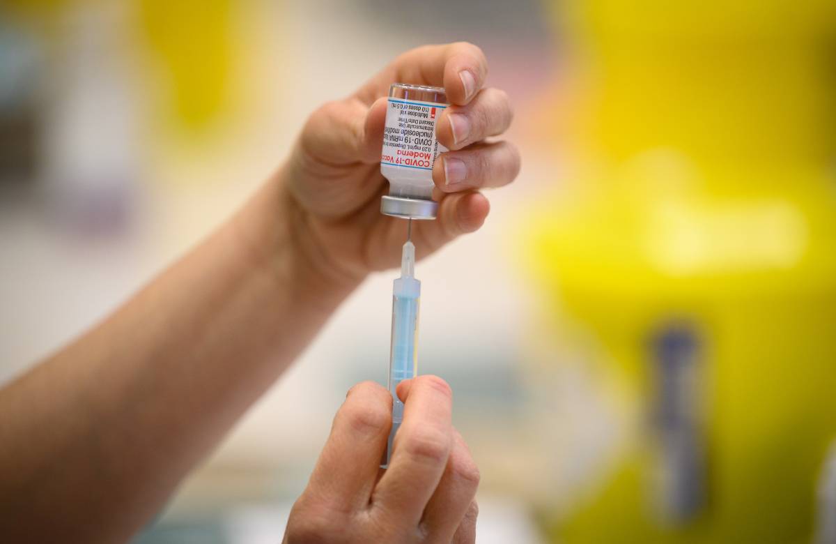 Moderna хочет выпустить вакцину против COVID-19 и гриппа к 2023 году