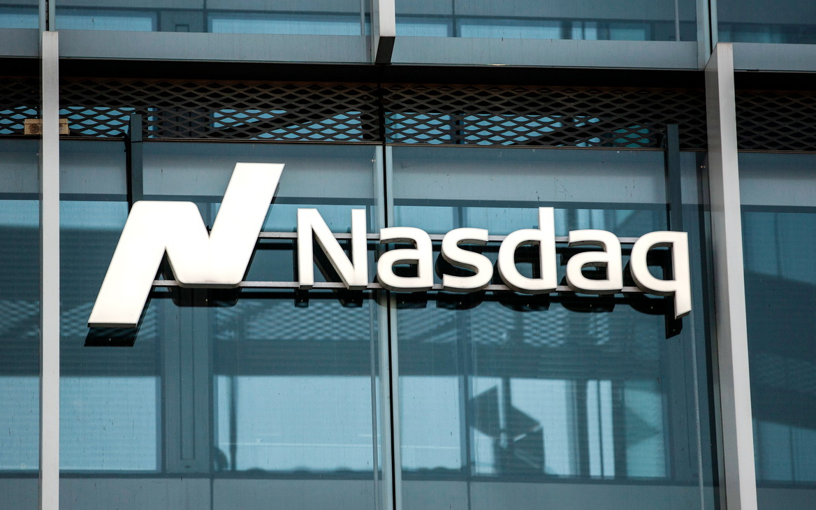 Индекс NASDAQ за месяц потерял 10% на фоне падения технологичных компаний