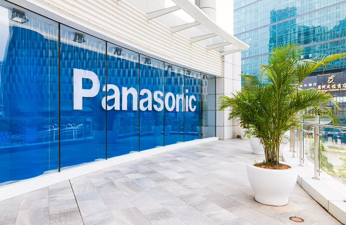 Panasonic построит еще один завод по производству аккумуляторов в США