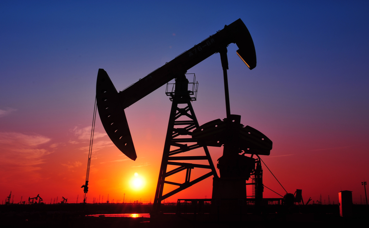 Цены на нефть Brent впервые с июня опускались ниже $39