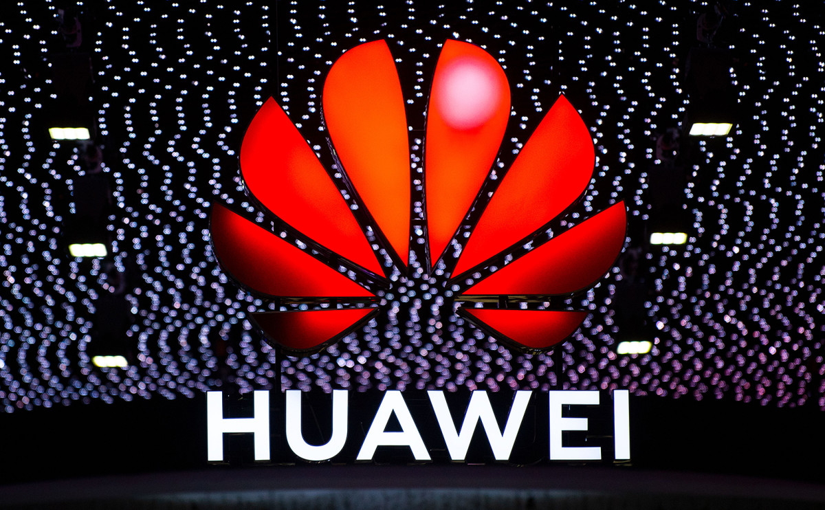 Huawei намерена продать свое серверное подразделение в США
