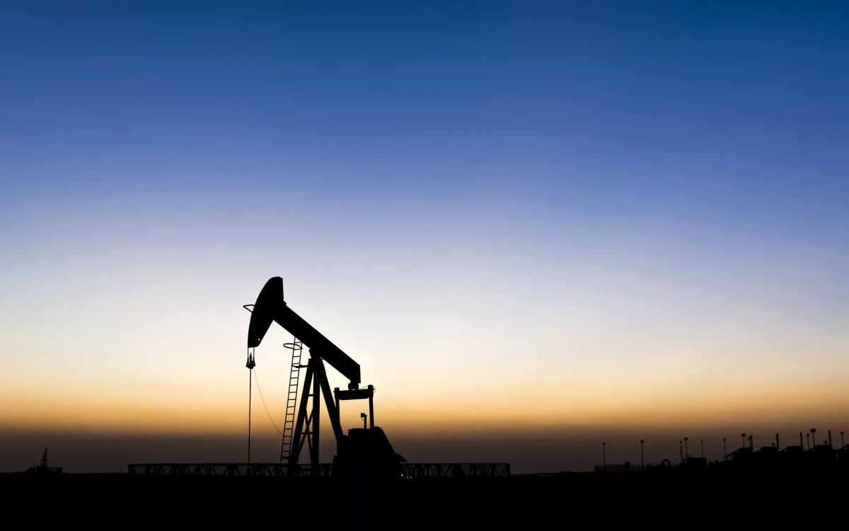 Цены на нефть Brent полностью отыграли падение после обвала ниже $81