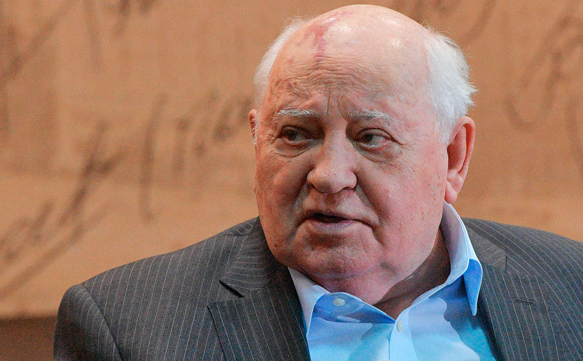Путин поздравил Горбачева с юбилеем и оценил его влияние на историю :: Политика :: РБК