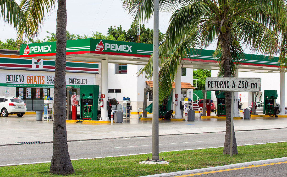 Мексиканская Pemex продаст облигации на сумму до $1 млрд