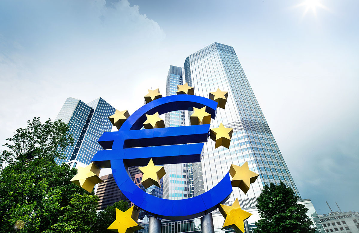 ЕЦБ заметил отток депозитов у европейской «дочки» Сбербанка