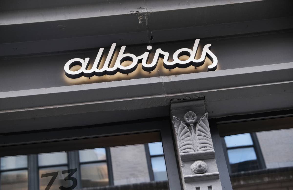 Бренд спортивной обуви Allbirds планирует привлечь $269 млн в ходе IPO