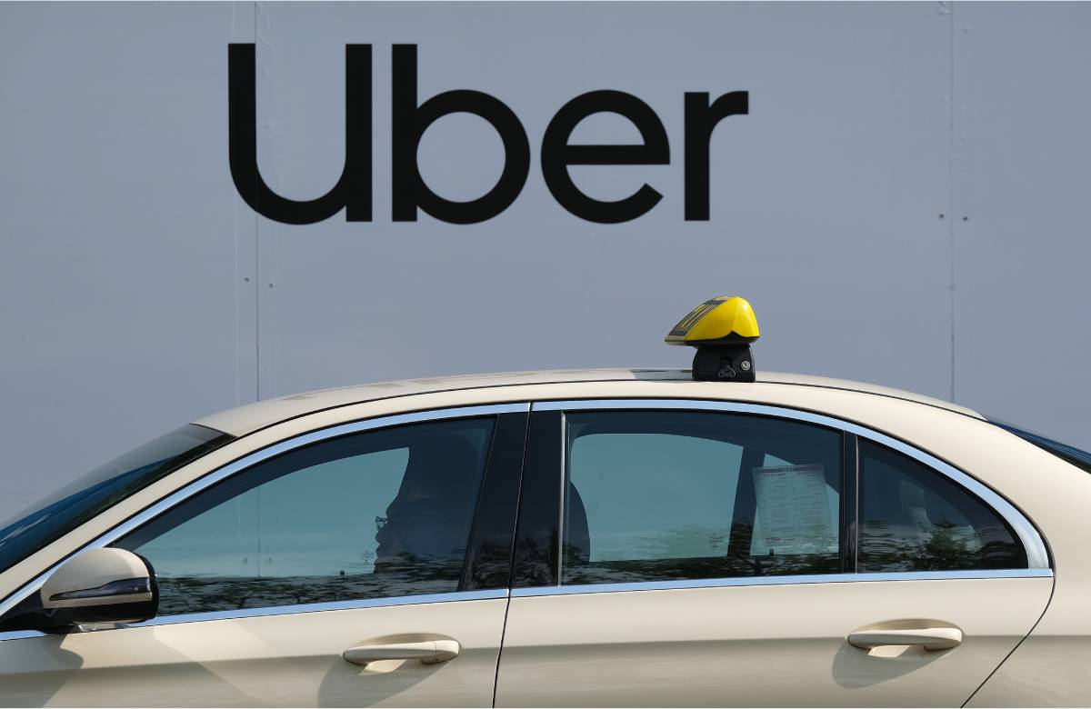 Клиенты Uber жалуются на долгое ожидание из-за нехватки водителей