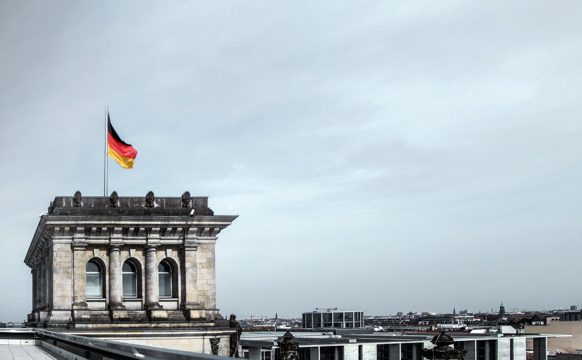 ВВП Германии во второй раз за год ушел в минус