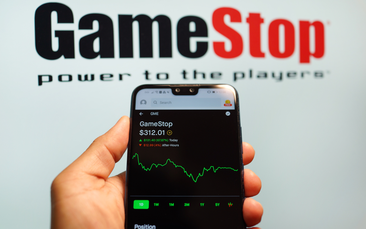 В США начали расследование из-за ажиотажа вокруг акций GameStop