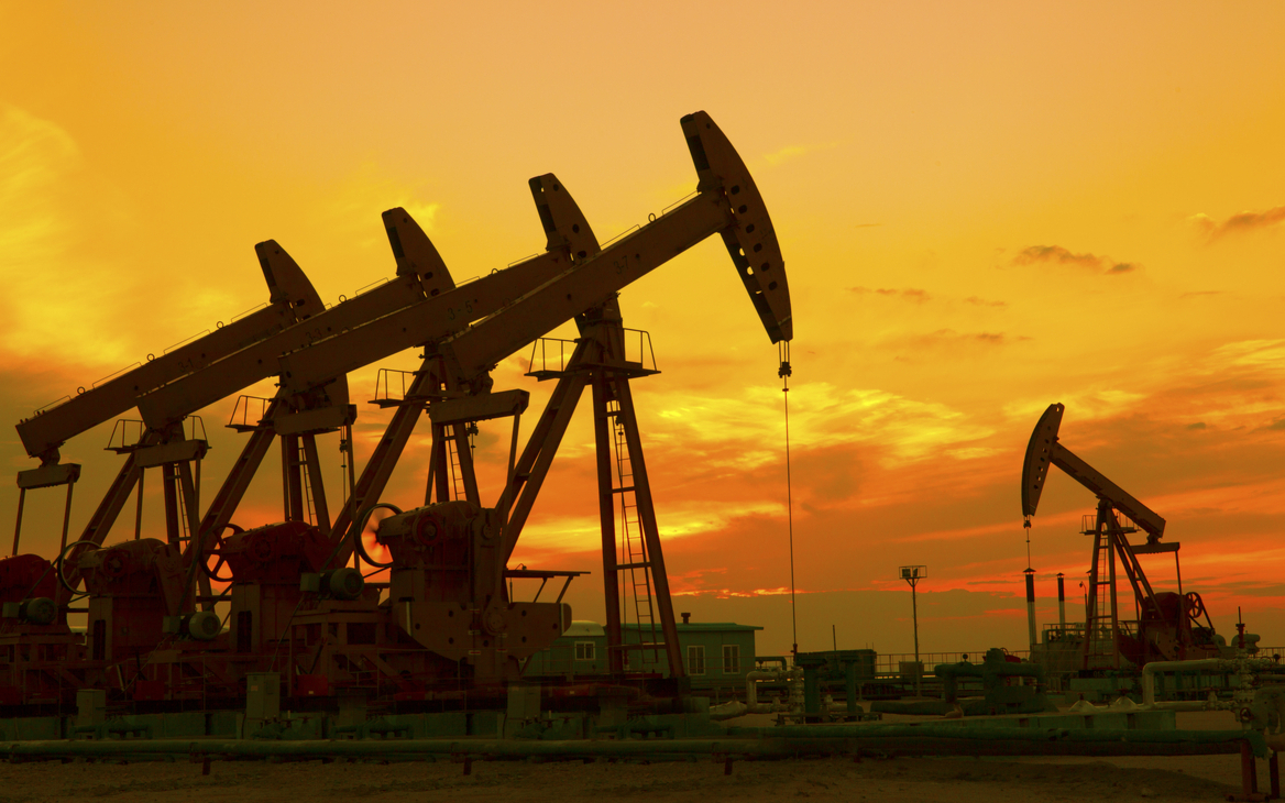 Цена нефти Brent превысила $76 впервые с октября 2018 года