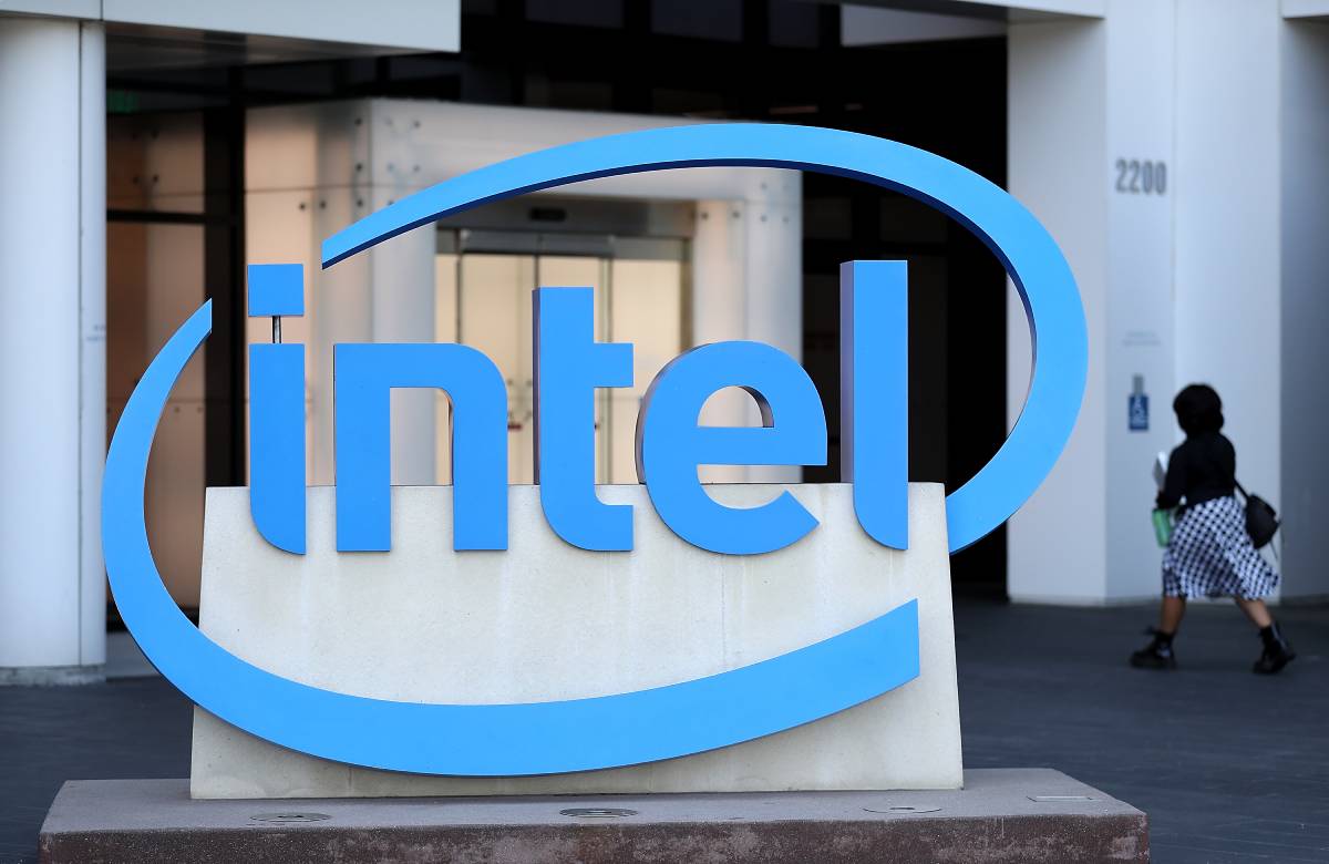 Intel инвестирует до €80 млрд в производство чипов в Европе