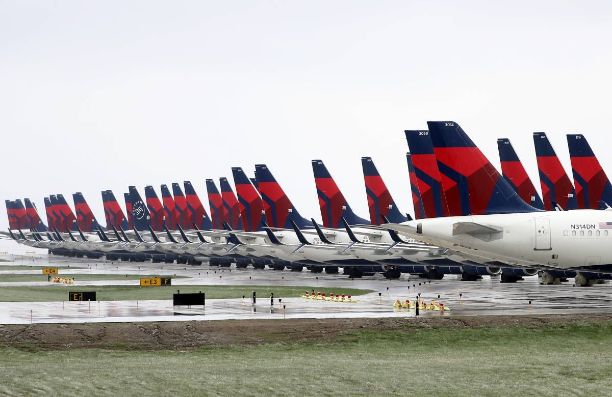 Акции Delta Air Lines упали в моменте на 5% на фоне публикации отчетности