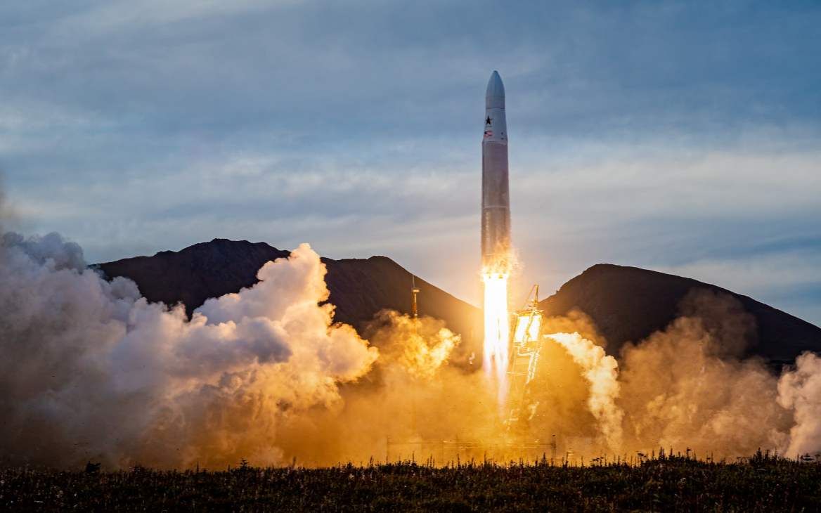 Акции Astra взлетели на 42% после удачного запуска сверхлегкой ракеты