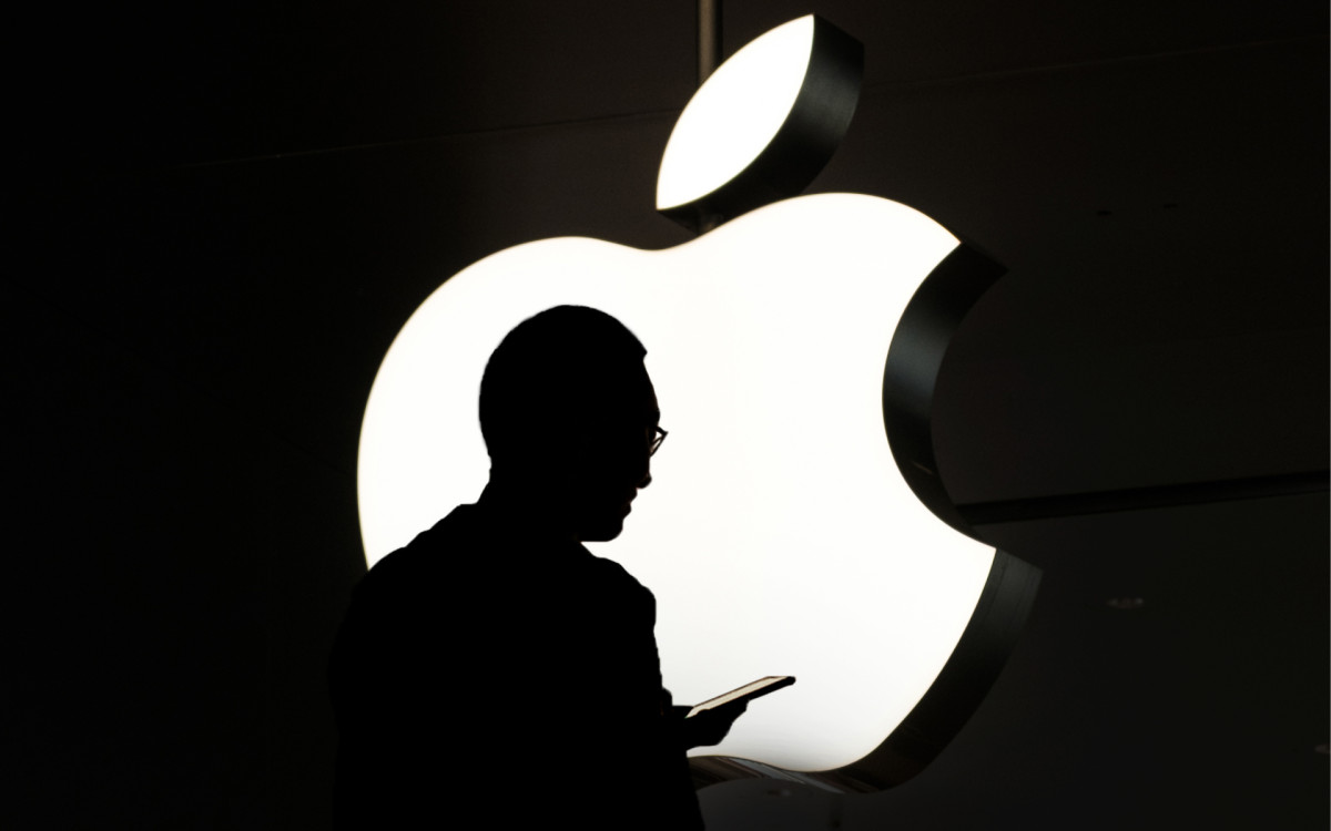 Apple отчиталась о рекордной квартальной выручке