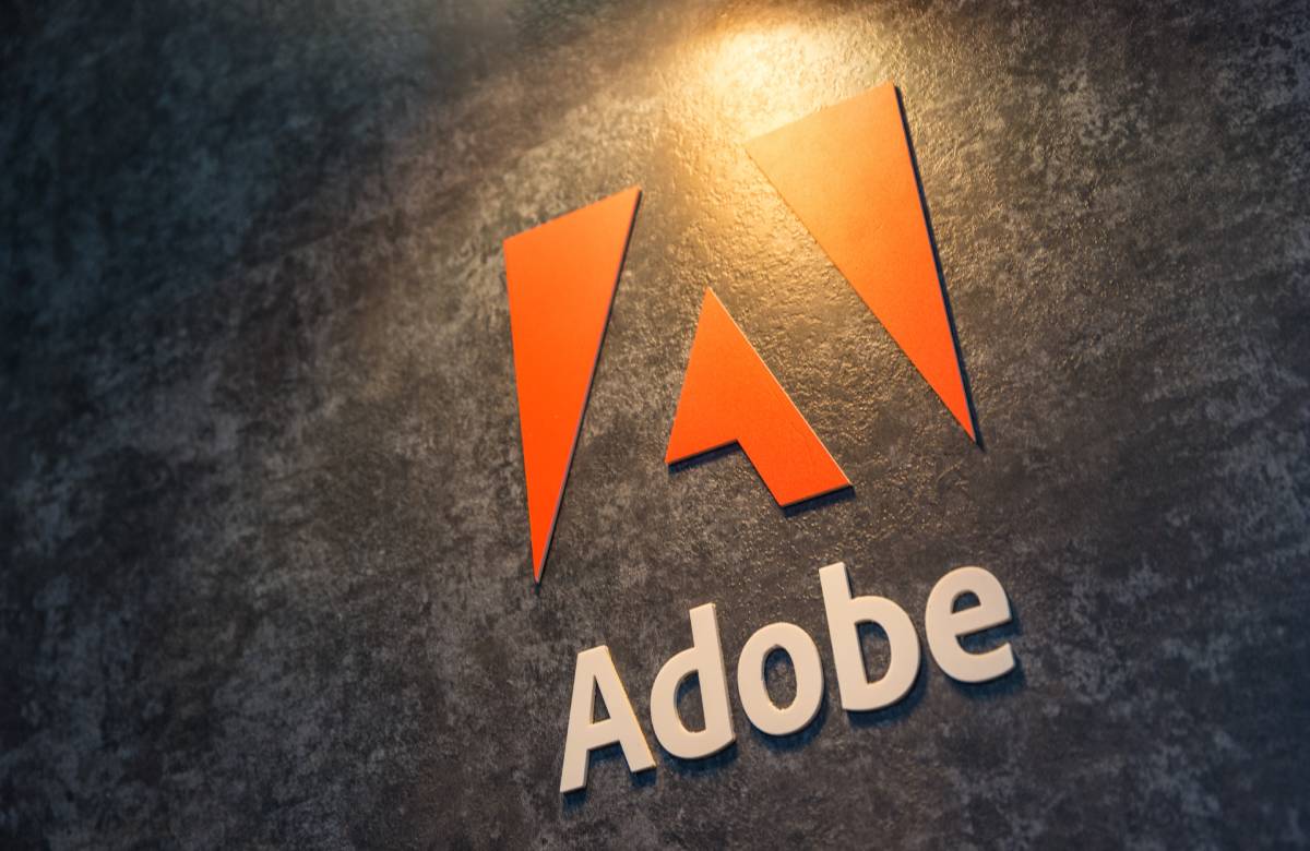 Adobe прекращает продажи новых товаров и услуг в России
