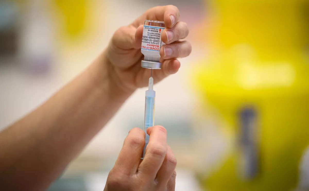 Швейцарский регулятор одобрил вакцину Moderna для взрослых