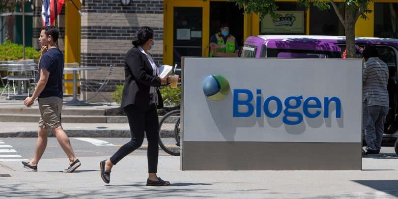 Акции Biogen взлетели на 9% на ожиданиях ее продажи Samsung за $42 млрд