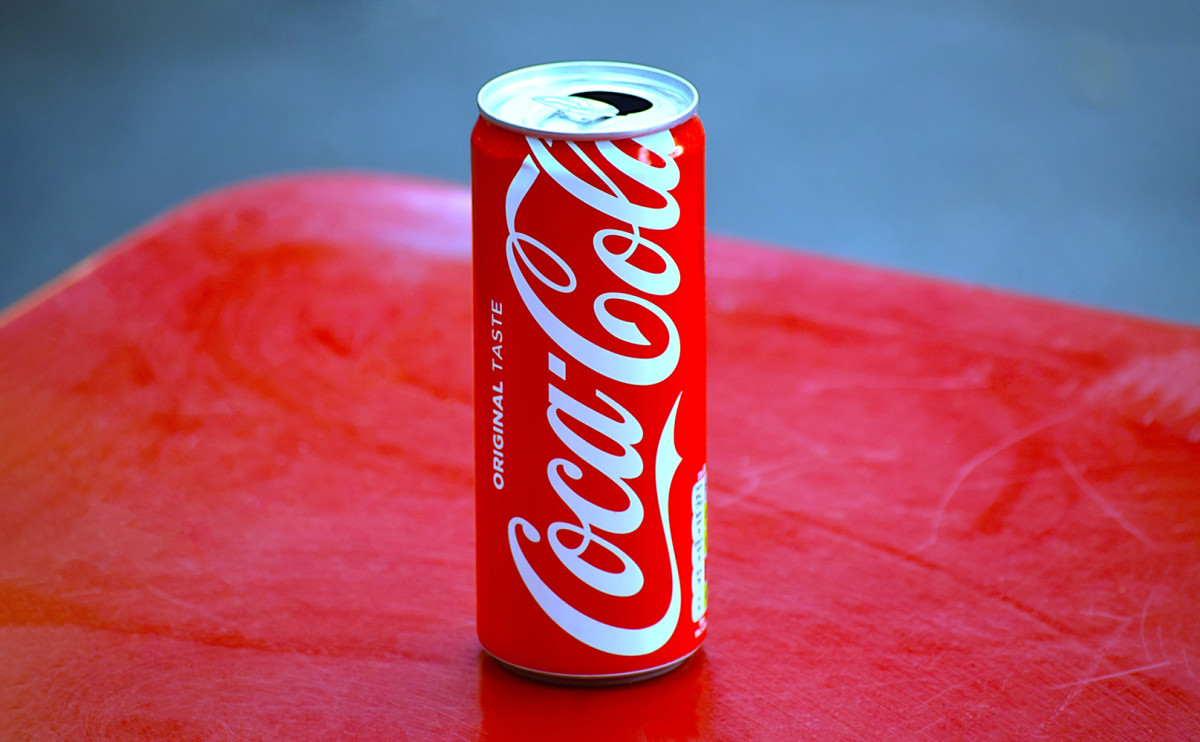 «Коммерсантъ» сообщил о повышении цен на продукцию Coca-Cola до 30%