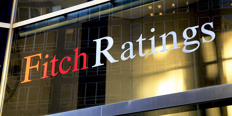 Fitch отозвало рейтинги восьми российских компаний