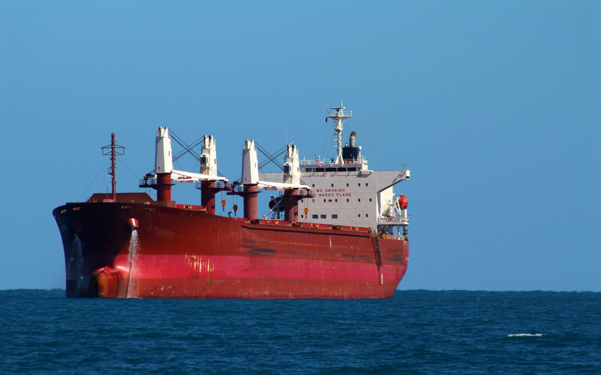 Блокировка Суэцкого канала позволила владельцам танкеров выйти из убытков