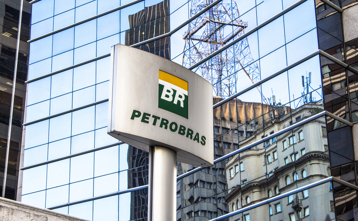Petrobras отменила сделку с «Акроном» по продаже завода в Бразилии