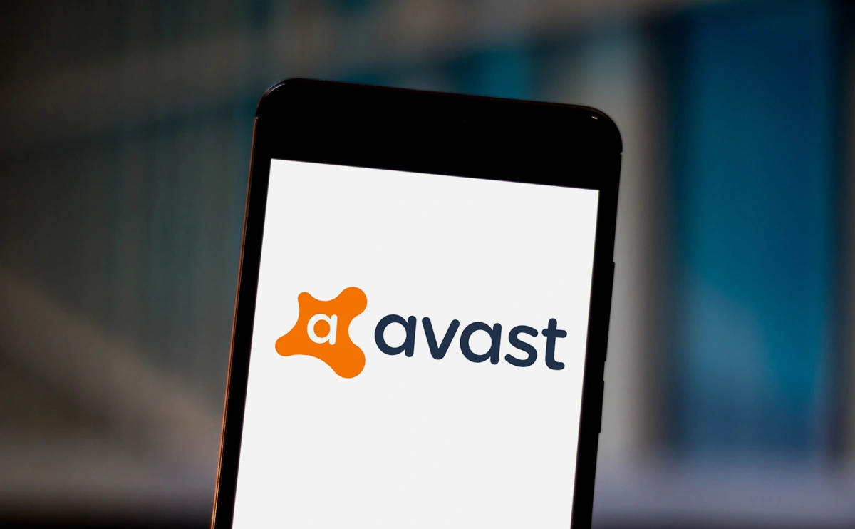 Акции Avast взлетели на 43% после одобрения ее поглощения NortonLifeLock