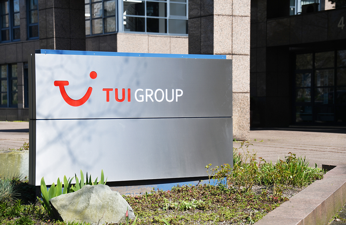 Туроператор TUI проведет эмиссию акций на $1,3 млрд для погашения долга