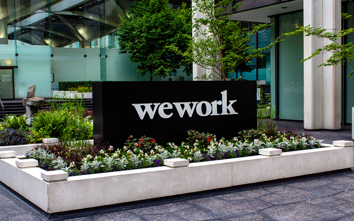 Сеть коворкингов WeWork объявила о выходе на биржу в обход IPO