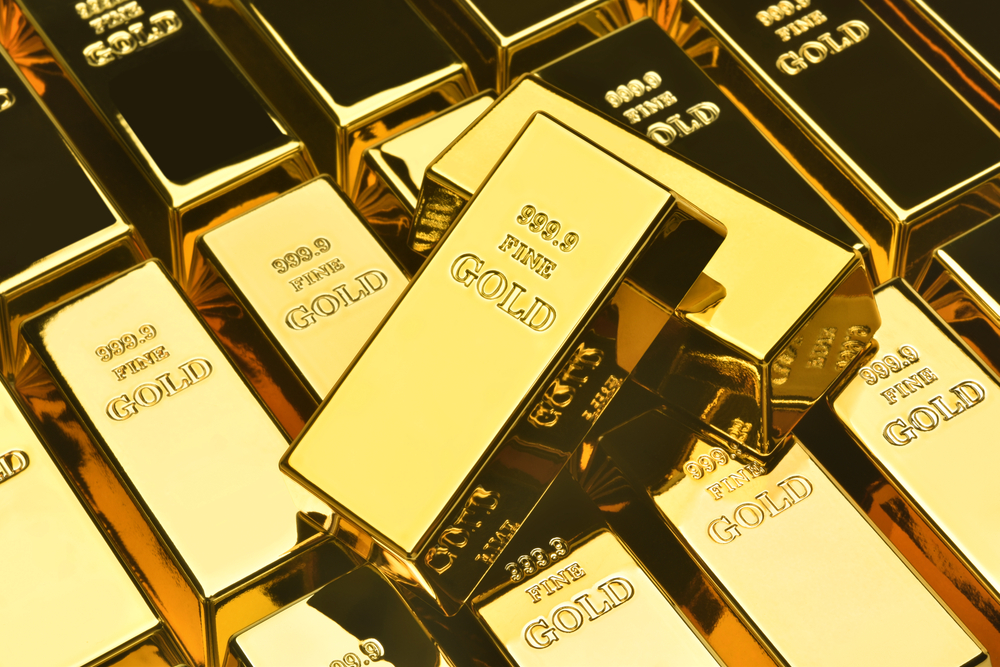 Цена золота установила новый рекорд, почти добравшись до $2300 за унцию