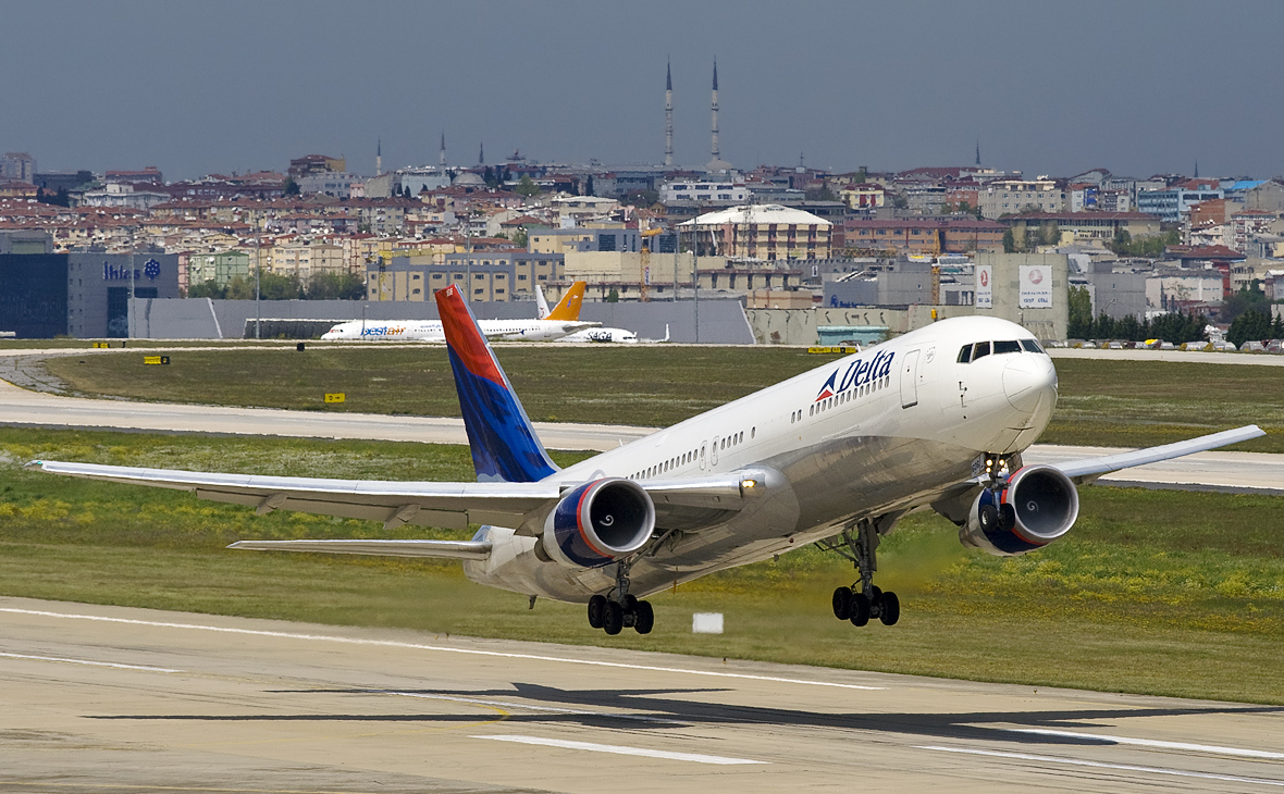 Самолет авиакомпании Delta Air Lines