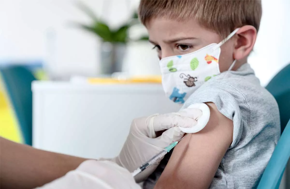 Бразилия одобрила вакцину Pfizer для детей в возрасте от шести месяцев