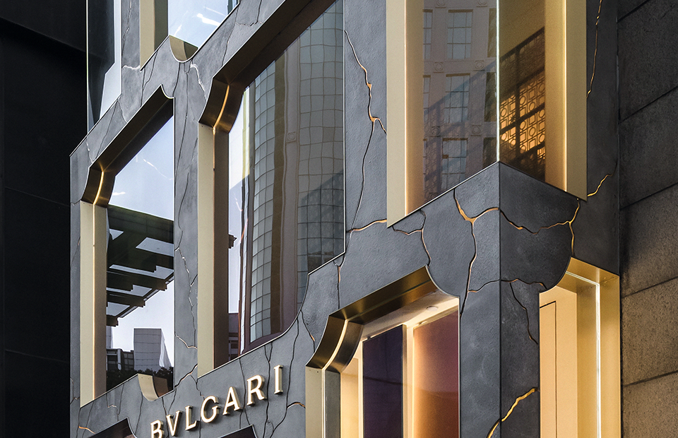 Фасад флагманского бутика Bvlgari в Куала-Лумпуре, дизайн бюро MVRDV
