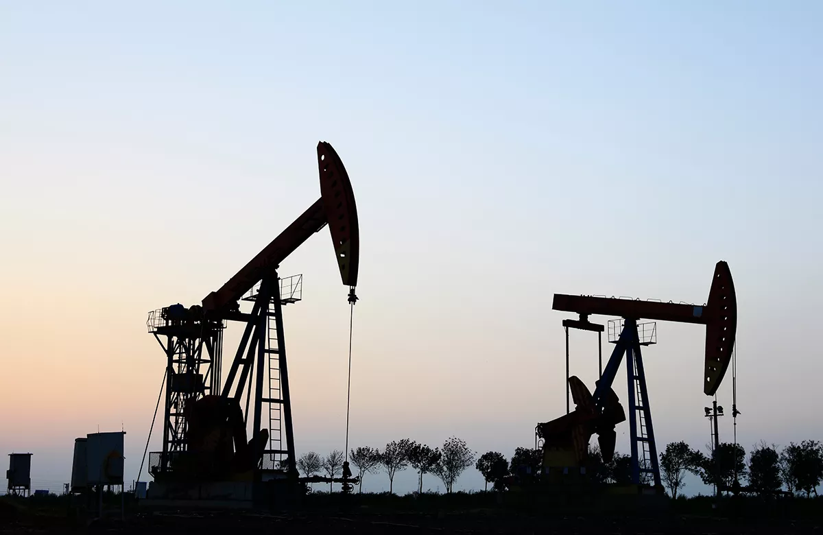 Цена нефти Brent превысила $100 за баррель впервые с 3 августа
