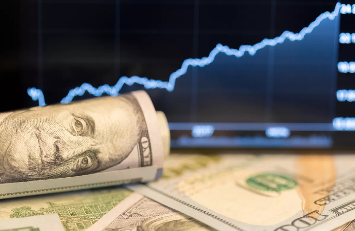 Брокер «Открытие Инвестиции» повысит комиссию на покупку доллара до 5%