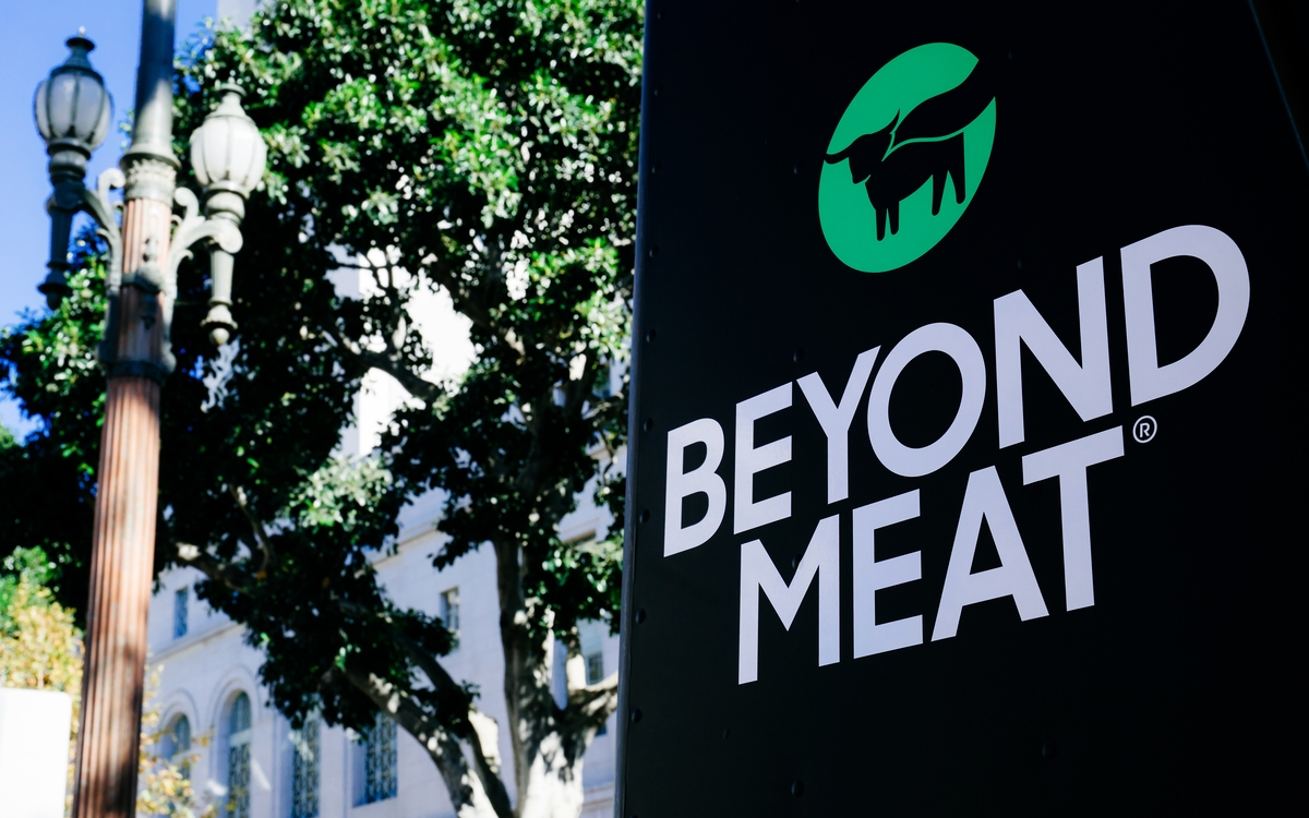Акции Beyond Meat упали ниже цены IPO после выхода отчетности