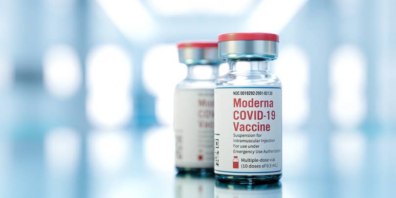 Moderna отложит поставки в Евросоюз бустерной дозы вакцины от COVID-19