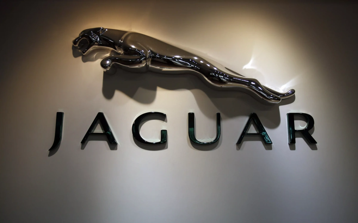 Владелец Jaguar Land Rover объявил об уходе с американской биржи