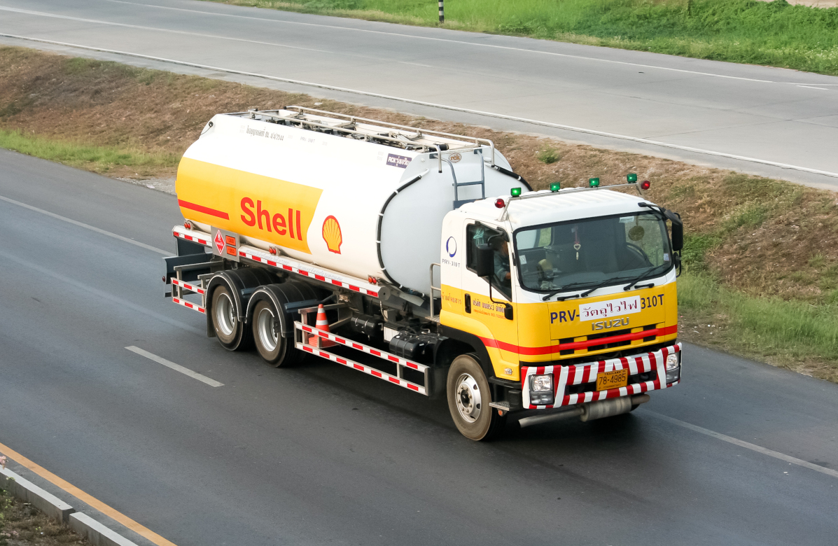 Shell начала вывод своих сотрудников из проектов с «Газпромом»