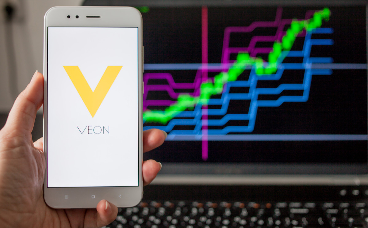 Акции VEON дорожают вторую сессию подряд после падения на прошлой неделе