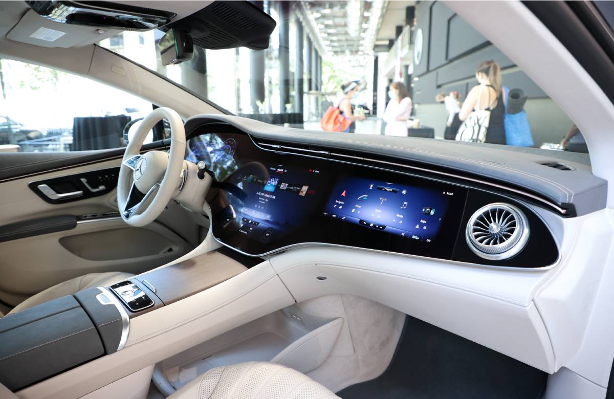 Mercedes-Benz представила новые модели электромобилей