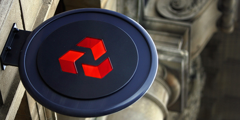 Банк NatWest признался в отмывании денег и может выплатить £340 млн